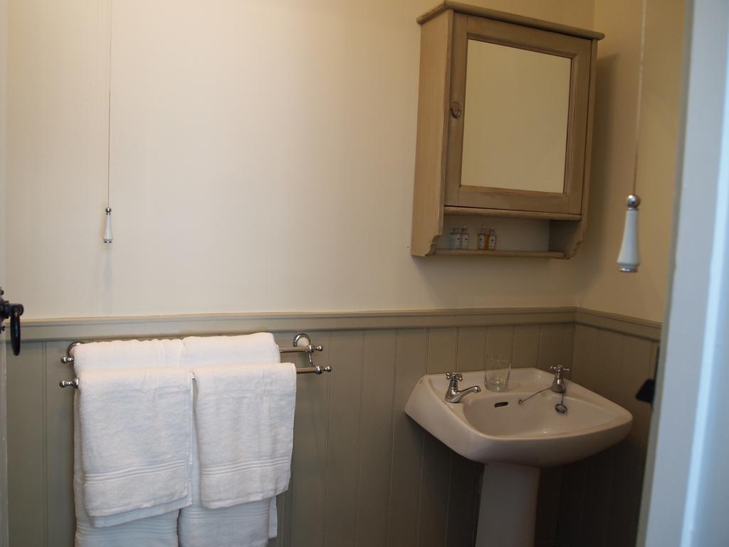 Stanhope Old Hall Bed And Breakfast Chambre photo
